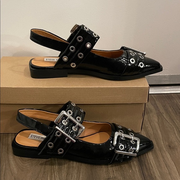 Steve Graya Black Patent Slingback - Picture 2 of 2